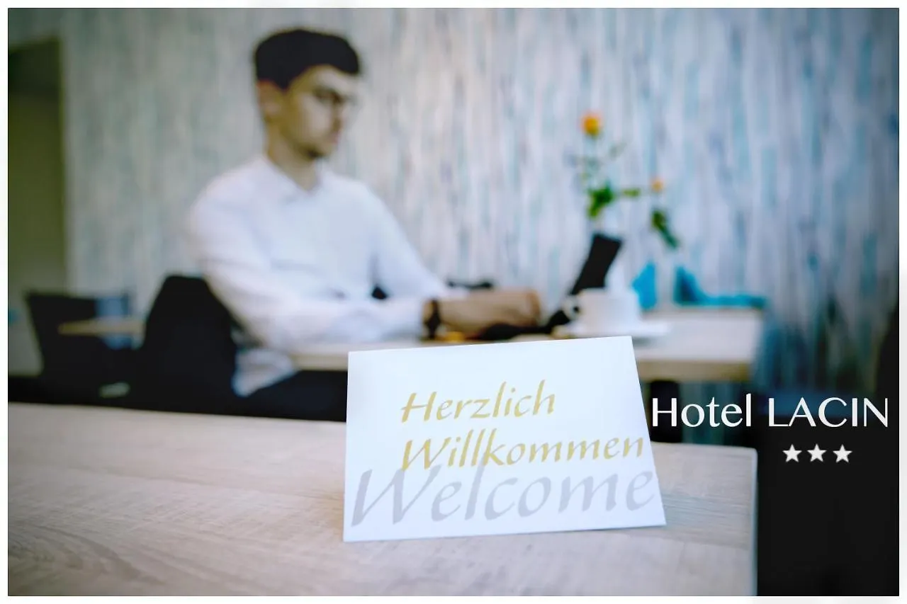 Hotel LACIN Nürnberg 3*,